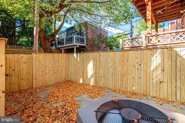 606 Q ST NW, Washington, DC 20001