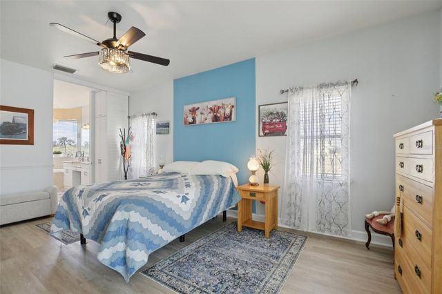 803 BEL AIR STAR PARKWAY, Sarasota, FL 34240