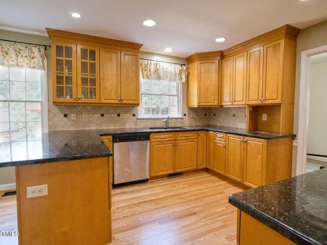 5017 Sandlewood Drive, Raleigh, NC 27609