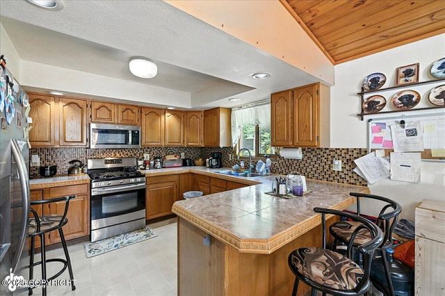 382 S Kobuk Street, Soldotna, AK 99669