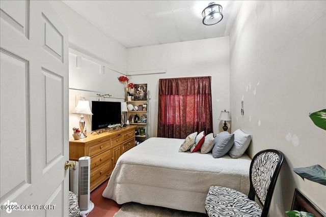 382 S Kobuk Street, Soldotna, AK 99669