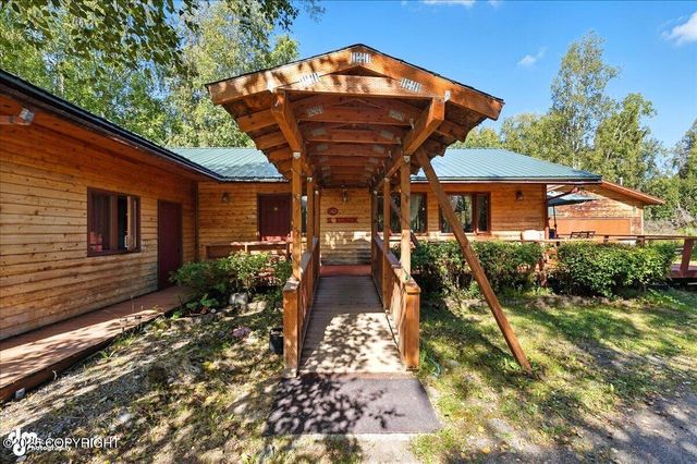 382 S Kobuk Street, Soldotna, AK 99669