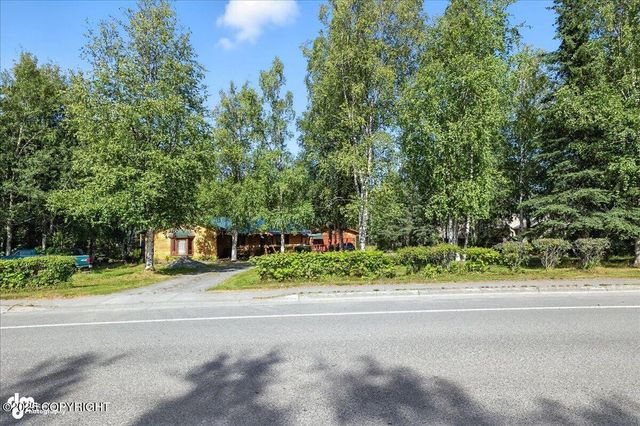 382 S Kobuk Street, Soldotna, AK 99669