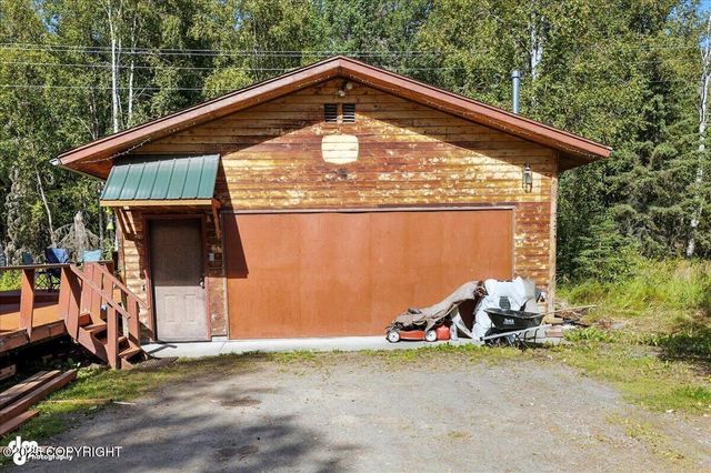382 S Kobuk Street, Soldotna, AK 99669