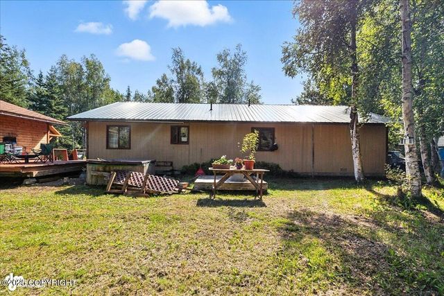 382 S Kobuk Street, Soldotna, AK 99669