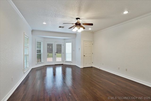 2259 E Rodeo Road, Durant, OK 74701