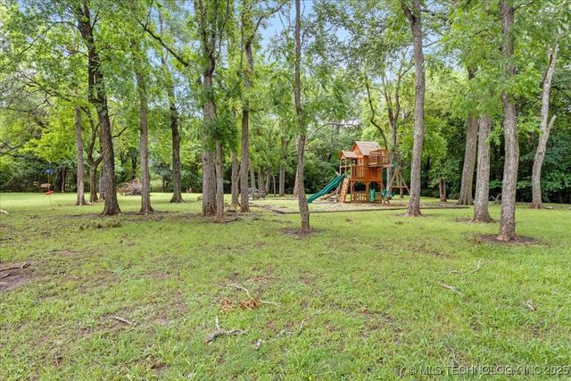 2259 E Rodeo Road, Durant, OK 74701