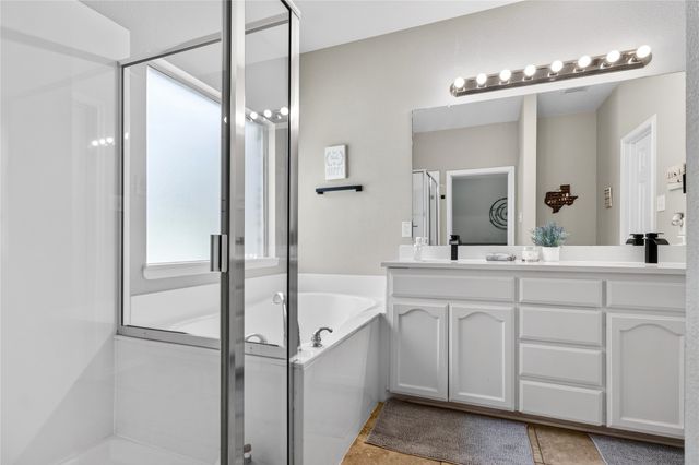 7214 Summit Parc Drive, Dallas, TX 75249