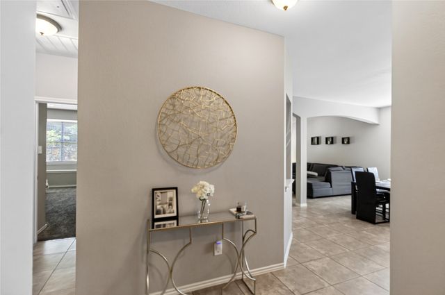 7214 Summit Parc Drive, Dallas, TX 75249