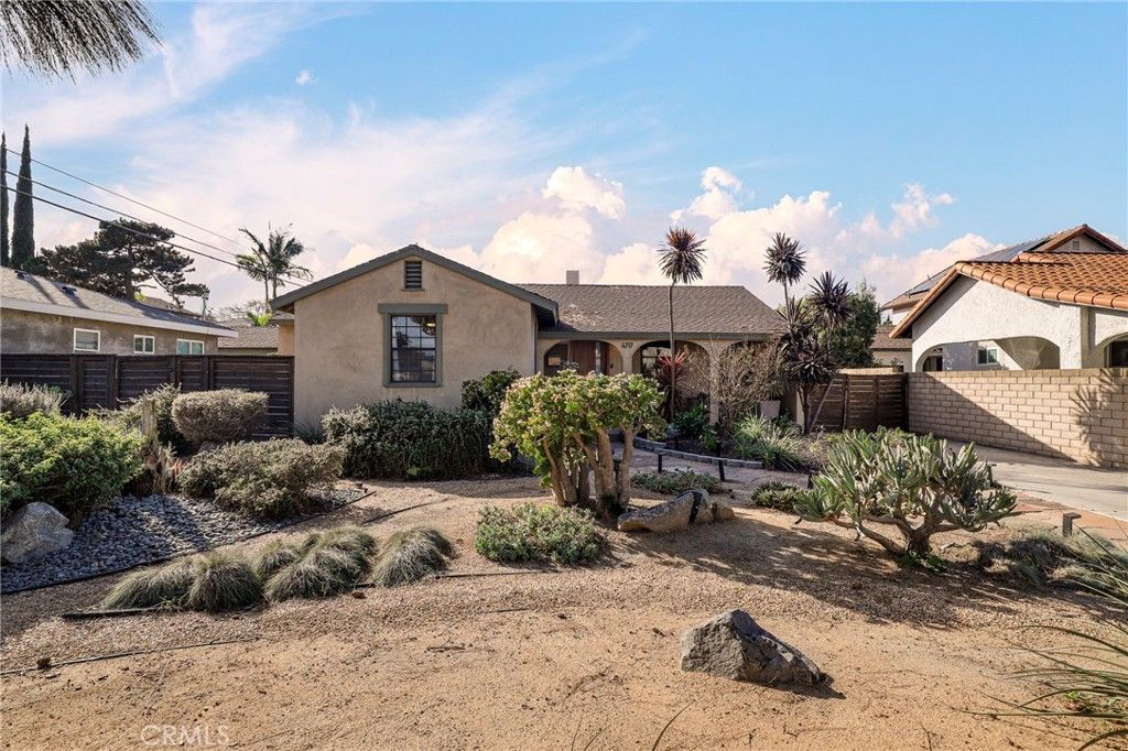 4717 Whitewood, Long Beach, CA 90808