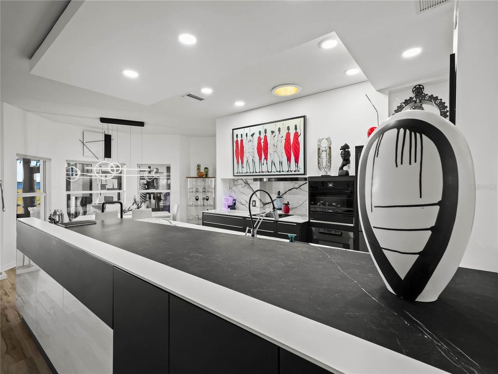 Image 4 of property listing at 4083 ASHTON CLUB DRIVE, Lake Wales, FL 33859