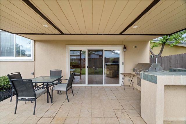 2455 Cheim Blvd, Marysville, CA 95901