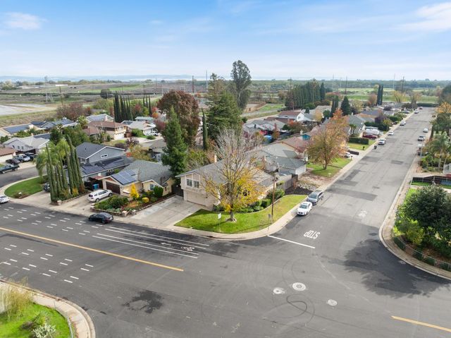 2455 Cheim Blvd, Marysville, CA 95901