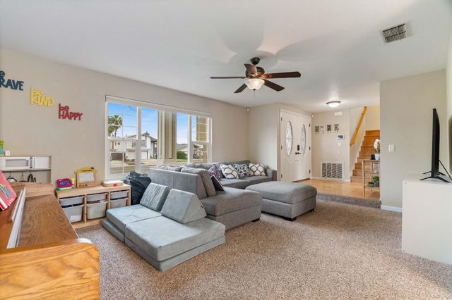 2455 Cheim Blvd, Marysville, CA 95901