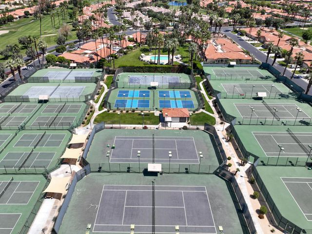 262 Castellana S, Palm Desert, CA 92260