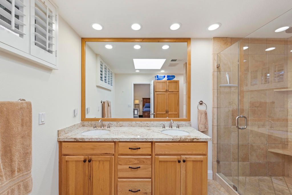 Image 18 of property listing at 262 Castellana S, Palm Desert, CA 92260