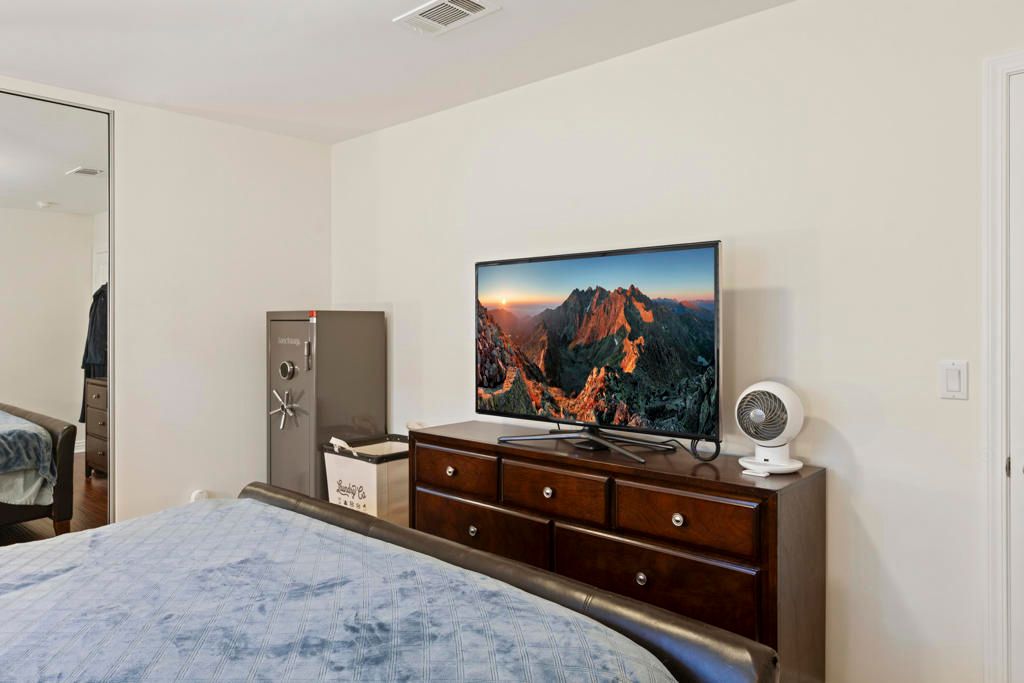 Image 21 of property listing at 262 Castellana S, Palm Desert, CA 92260