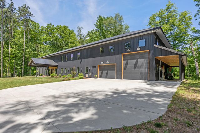 9555 Kath Court Ne, Cannon Twp, MI 49341