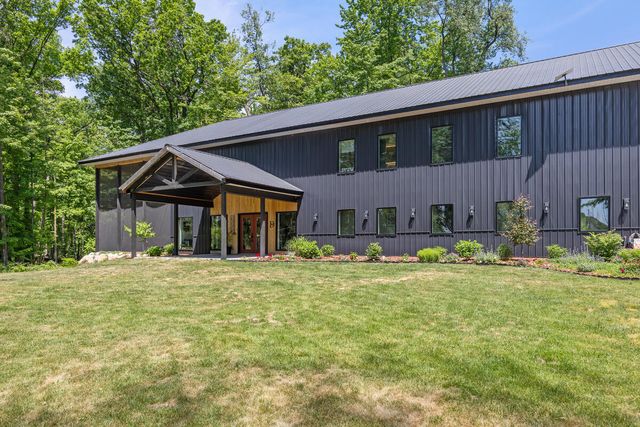9555 Kath Court Ne, Cannon Twp, MI 49341