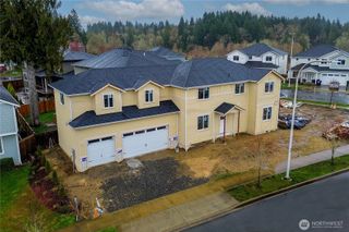 7648 Deschutes Heights Court SE #76, Tumwater, WA 98501