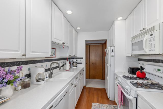 1368 Bent Tree Court 81, Hudsonville, MI 49426