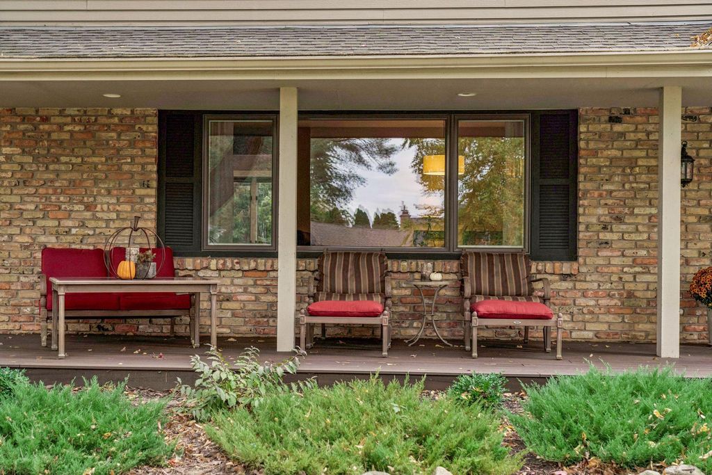 1445 Ranier Lane N, Plymouth, MN 55447 — photo 4