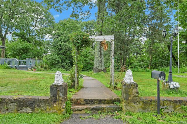21 Sycamore Lane, Patterson, NY 12563
