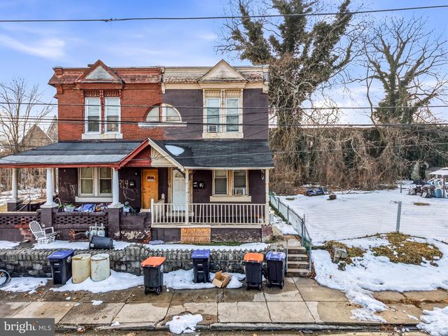 916 POTTER ST, Chester, PA 19013