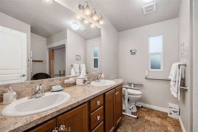14851 Jeffrey 269, Irvine, CA 92618
