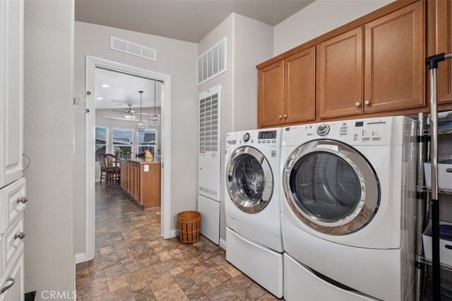14851 Jeffrey 269, Irvine, CA 92618