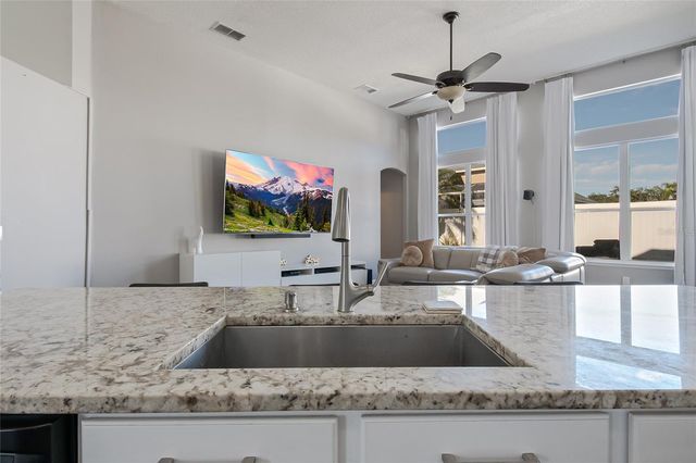 13927 MAGNOLIA GLEN CIRCLE, Orlando, FL 32828