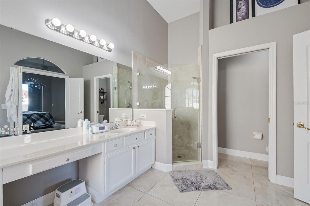 Image 56 of property listing at 13927 MAGNOLIA GLEN CIRCLE, Orlando, FL 32828