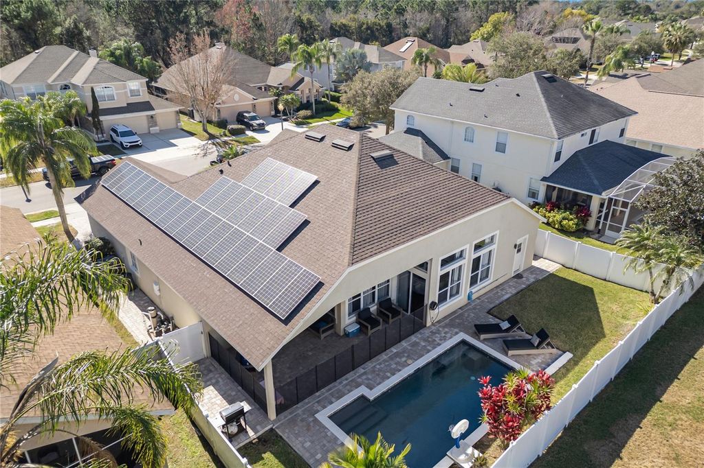 Image 60 of property listing at 13927 MAGNOLIA GLEN CIRCLE, Orlando, FL 32828