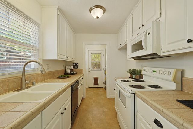 4101 57Th St, Sacramento, CA 95820