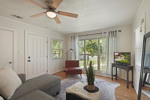 4101 57Th St, Sacramento, CA 95820