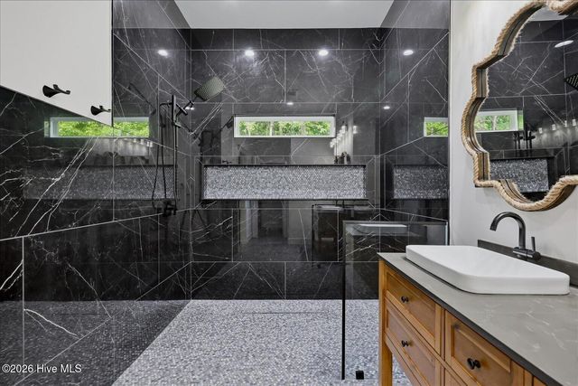 511 Friends Road SE, Leland, NC 28451