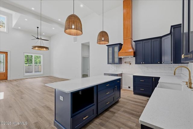 511 Friends Road SE, Leland, NC 28451