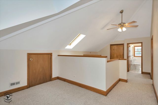 10050 S Damen Avenue, Chicago, IL 60643