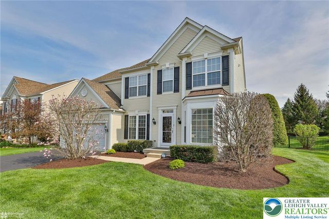8958 Colebrook Road, Upper Macungie Twp, PA 18031
