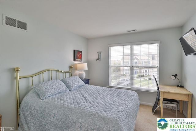 8958 Colebrook Road, Upper Macungie Twp, PA 18031
