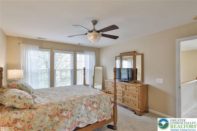 8958 Colebrook Road, Upper Macungie Twp, PA 18031