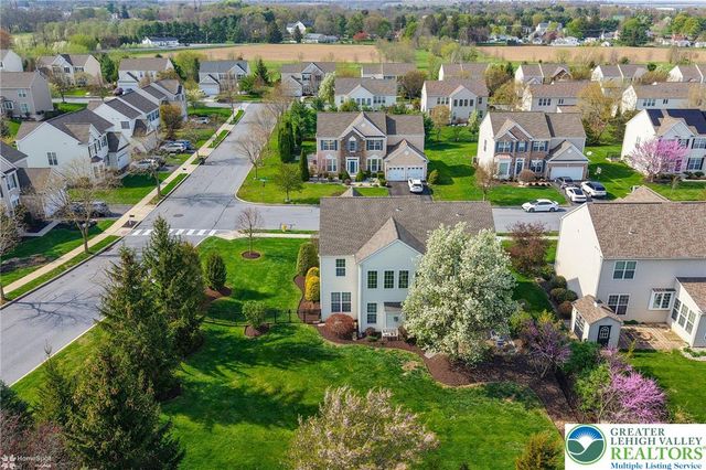 8958 Colebrook Road, Upper Macungie Twp, PA 18031