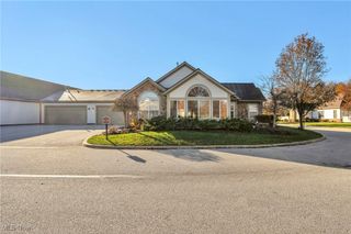 455 Classic Drive, Tallmadge, OH 44278