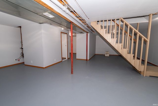 613 W Pine Street, North Liberty, IN 46554