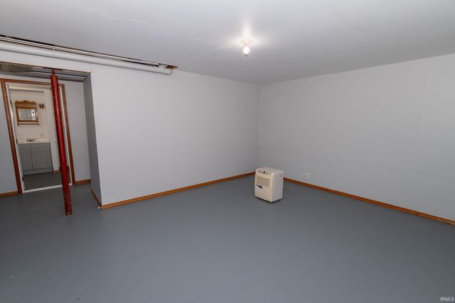 613 W Pine Street, North Liberty, IN 46554