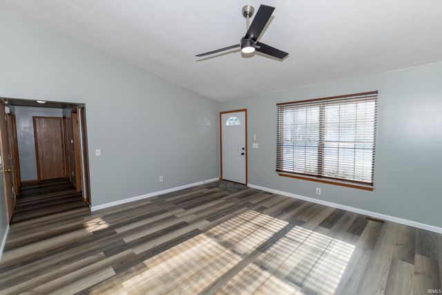 613 W Pine Street, North Liberty, IN 46554