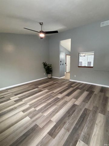 613 W Pine Street, North Liberty, IN 46554