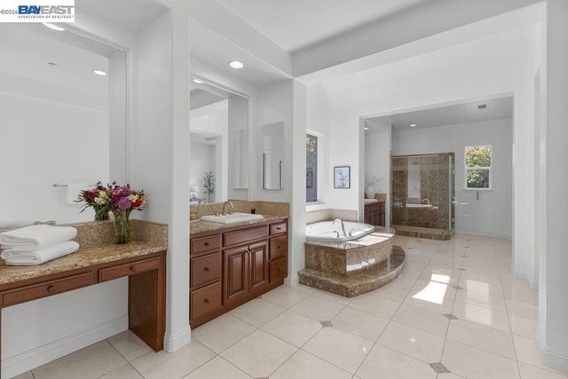 25 Treetop Terrace, Alamo, CA 94507
