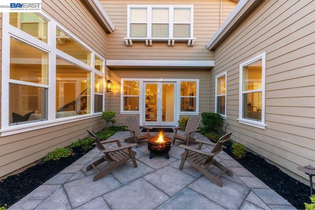 25 Treetop Terrace, Alamo, CA 94507