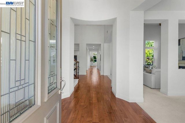 25 Treetop Terrace, Alamo, CA 94507